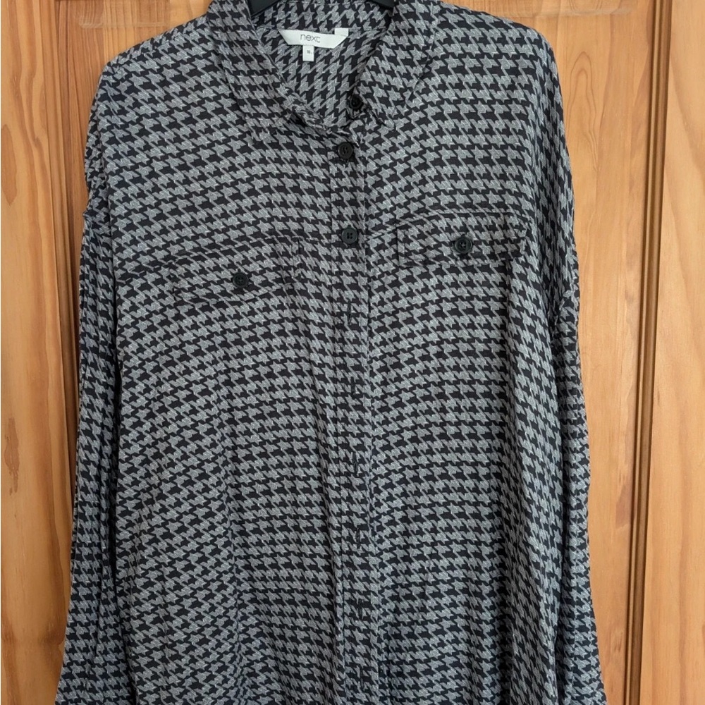Next ladies shirt dog tooth check pattern